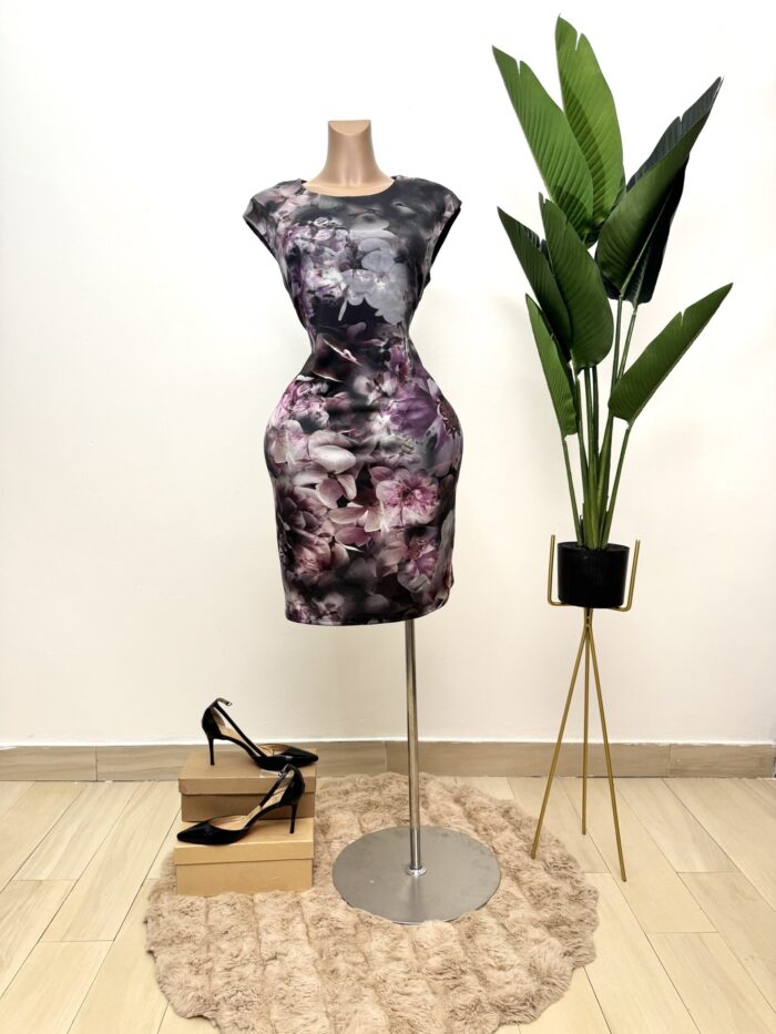 Black Dress - Image 3
